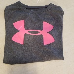 Under Armour💞🎡Youth Small LOOSE Heat Gear